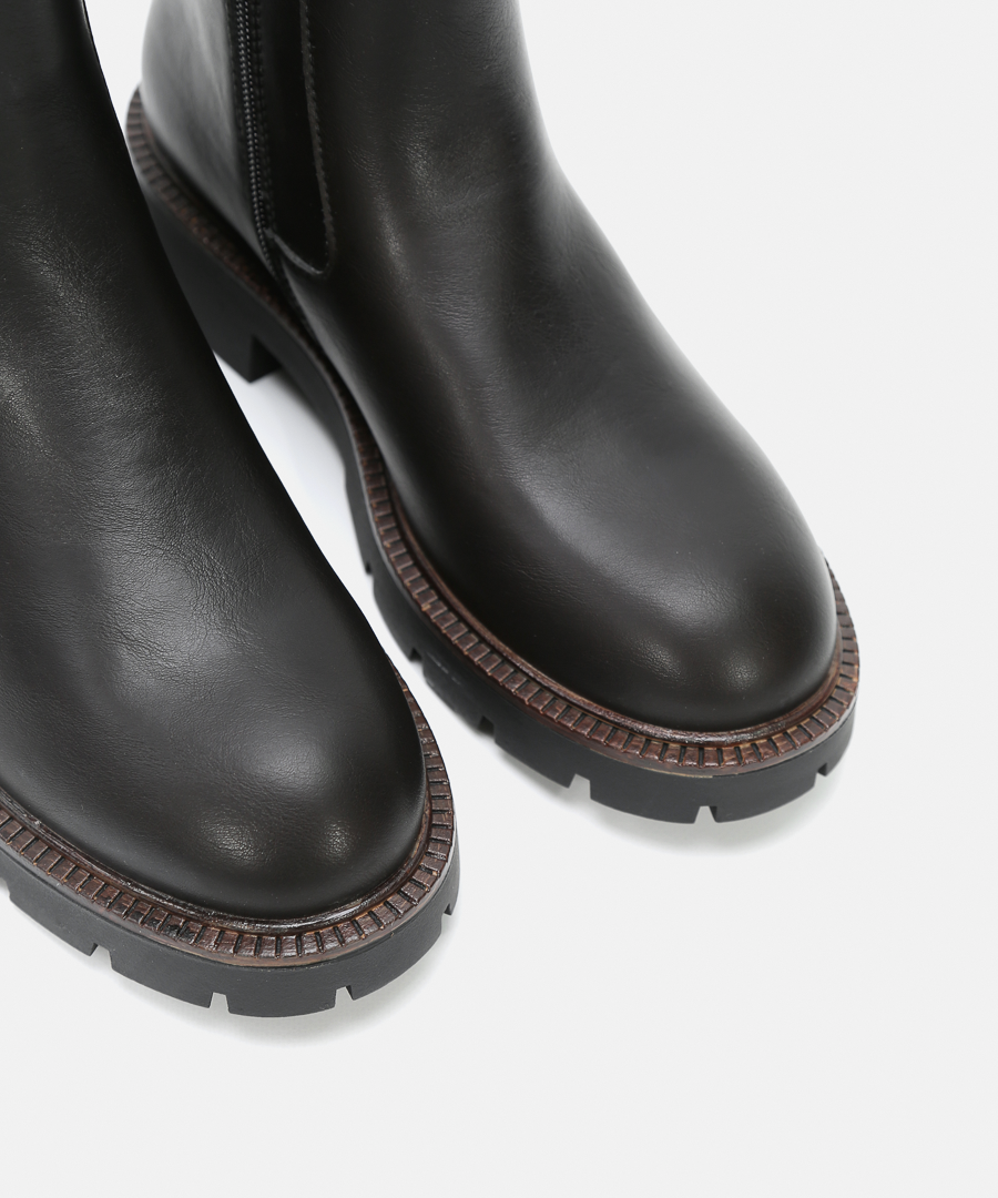 Botins planos chelsea image number null